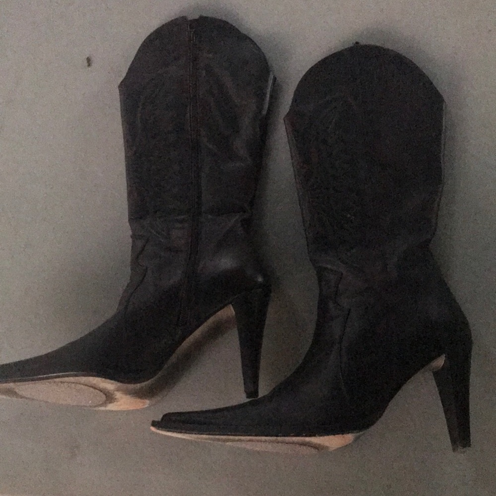 High heeled boots